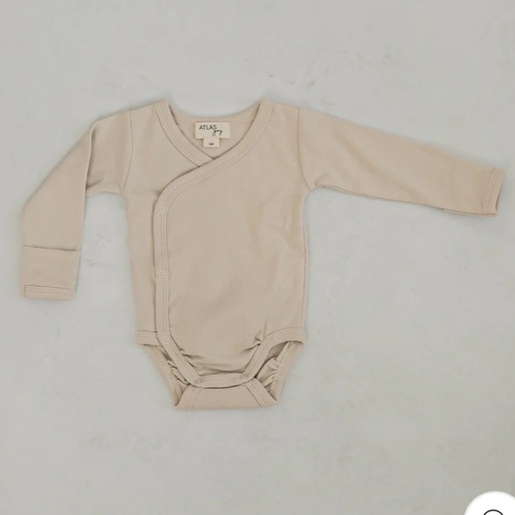 Atlas Grey Kimono Body Suit Sz 3/6M - Picture 1 of 5